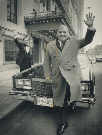 Moving day for maitre d'. Louis Jannetta, legendary maitre d' of the Royal York Imperial Room, waves goodbye yesterday after 48 years at the hotel. St(...)