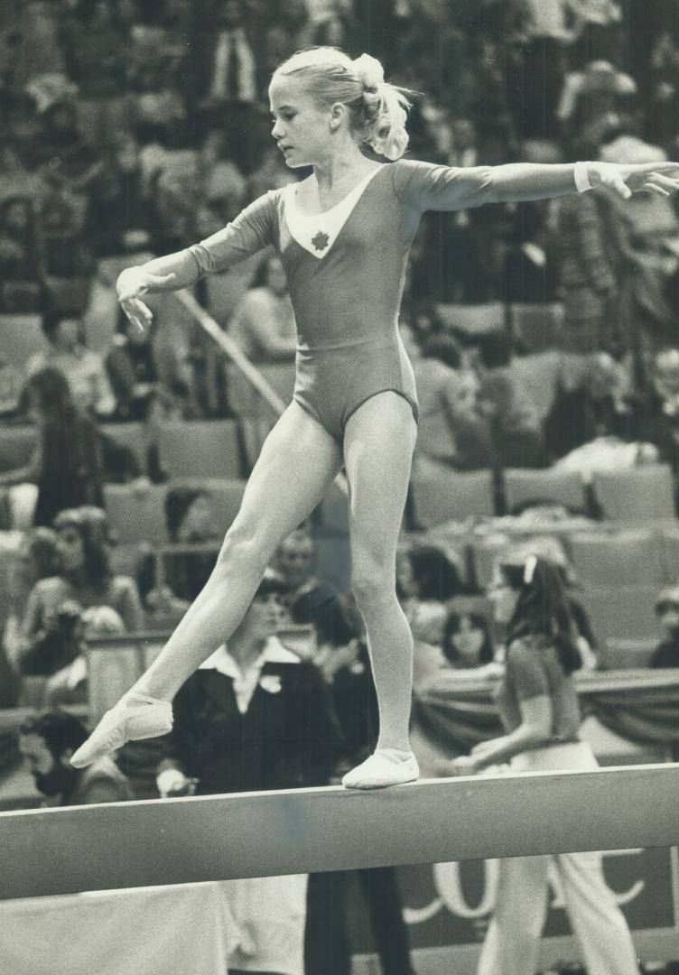 Winning form. Canada's top woman gymnast, Karen Kelsall, displays winning form on the balance beam during last night's international gymnastics meet a(...)