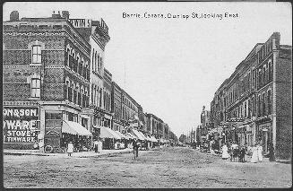 Barrie, Canada, Dunlop Street, looking East