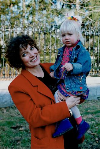 Margaret Kemper. So far I have Thai and curry cooking books for my son Sacha (whose father is Pierre Elliott Trudeau). Saint Maybe by Anne Tyler is a (...)