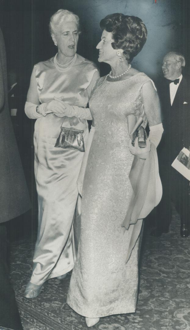 Leaving banquet are Mrs. Kennedy and Mrs. Vanier. The dinner was held by the Canadian Association for Retarded Childen and Mrs. Kennedy was guest spea(...)