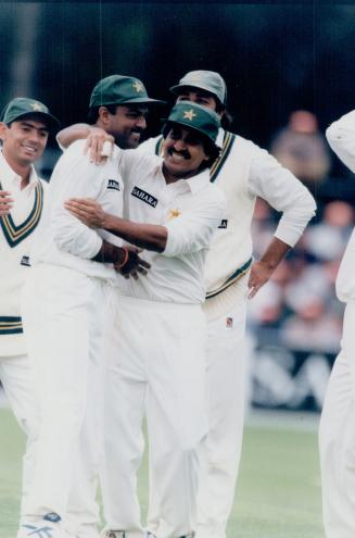 Pakistan Ijaz Ahmed (left) and Ramiz Raja