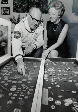 There are plenty of medals after 50 years of being a champion curler and diver, Alf Phillips and his wife Marg can attest. Tonight at Royal York Hotel(...)