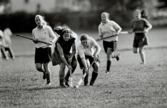 Field Hockey Action Gordon Greydon is Port Cieocht