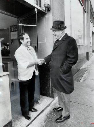 Saying Goodby to his barber, oil man Jerry McAfee left Toronto yesterday to take over as boss of Gulf Oil Corp