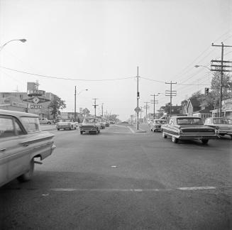 Yonge Street looking north from Finch Avenue