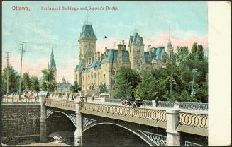 Ottawa, Parliament Buildings and Sapper's Bridge