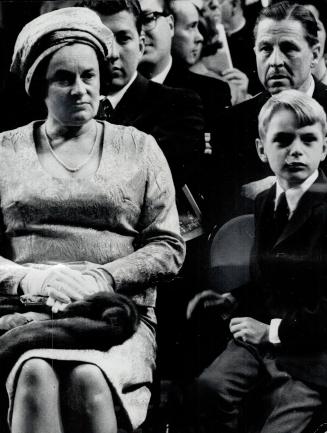 Attention quickly becomes exploration when a 9-year-old attends Legislature opening