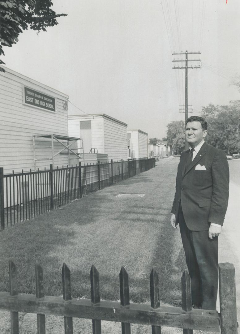 Makeshift high school consisting of 15 portable classrooms, a recreation centre and six rooms in a condemned school is inspected by Toronto Board of E(...)