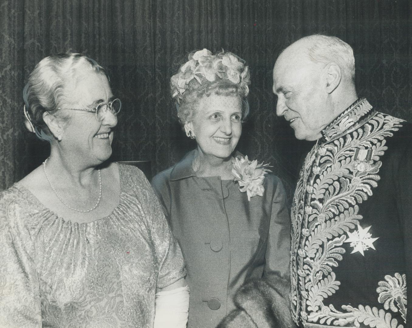 After the Parliamentary pomp of yesterday's opening of the Ontario Legislature came the pleasure of a reception held by Lieut.-Gov. Earl Rowe and Mrs.(...)