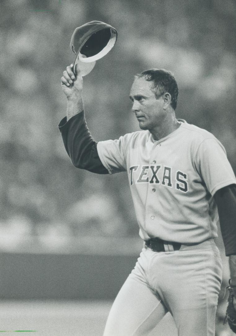 Nolan Ryan: Texas fireballer acknowledges the cheers yesterday