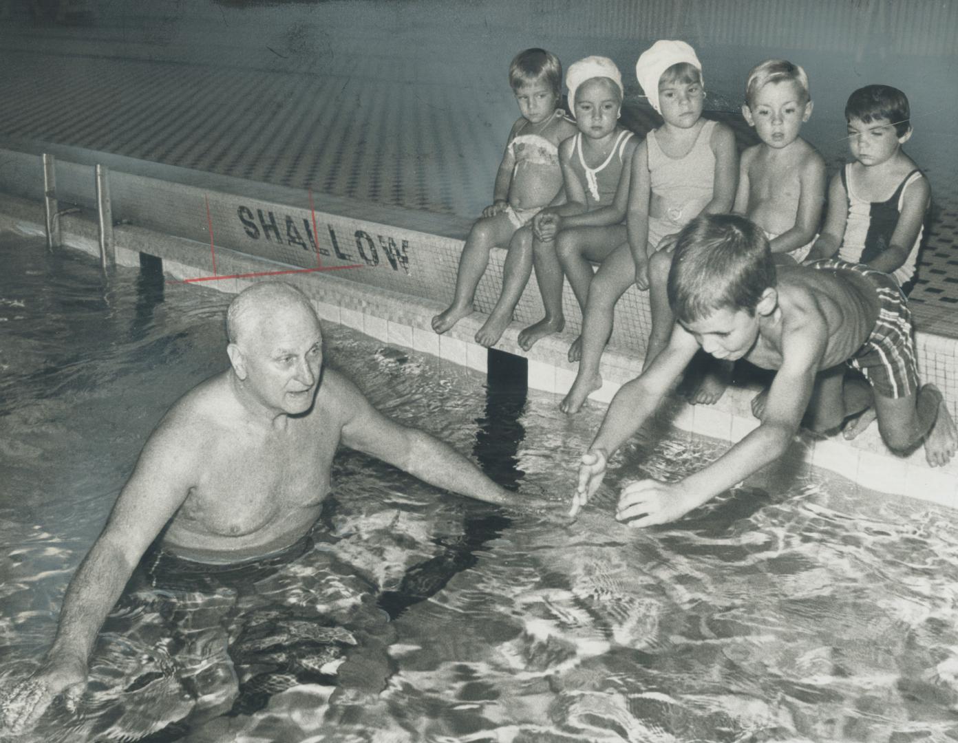 40 years in the swim. Gus Ryder, 71, celebrates 40th anniversary of his Lakeshore Swim Club Sunday. Ryder, who specializes in coaching youngsters, is (...)