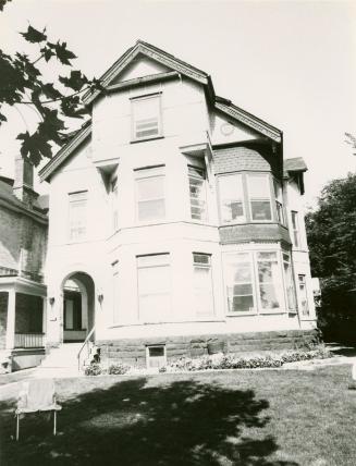 Dunn Avenue, east side, between King Street West and Springhurst Avenue, Toronto, Ontario