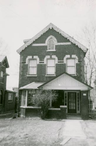 Wilson Park Road, west side, between King Street West and Queen Street West, Toronto, Ontario