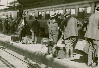 Union Station (1873-1927) First harvesters