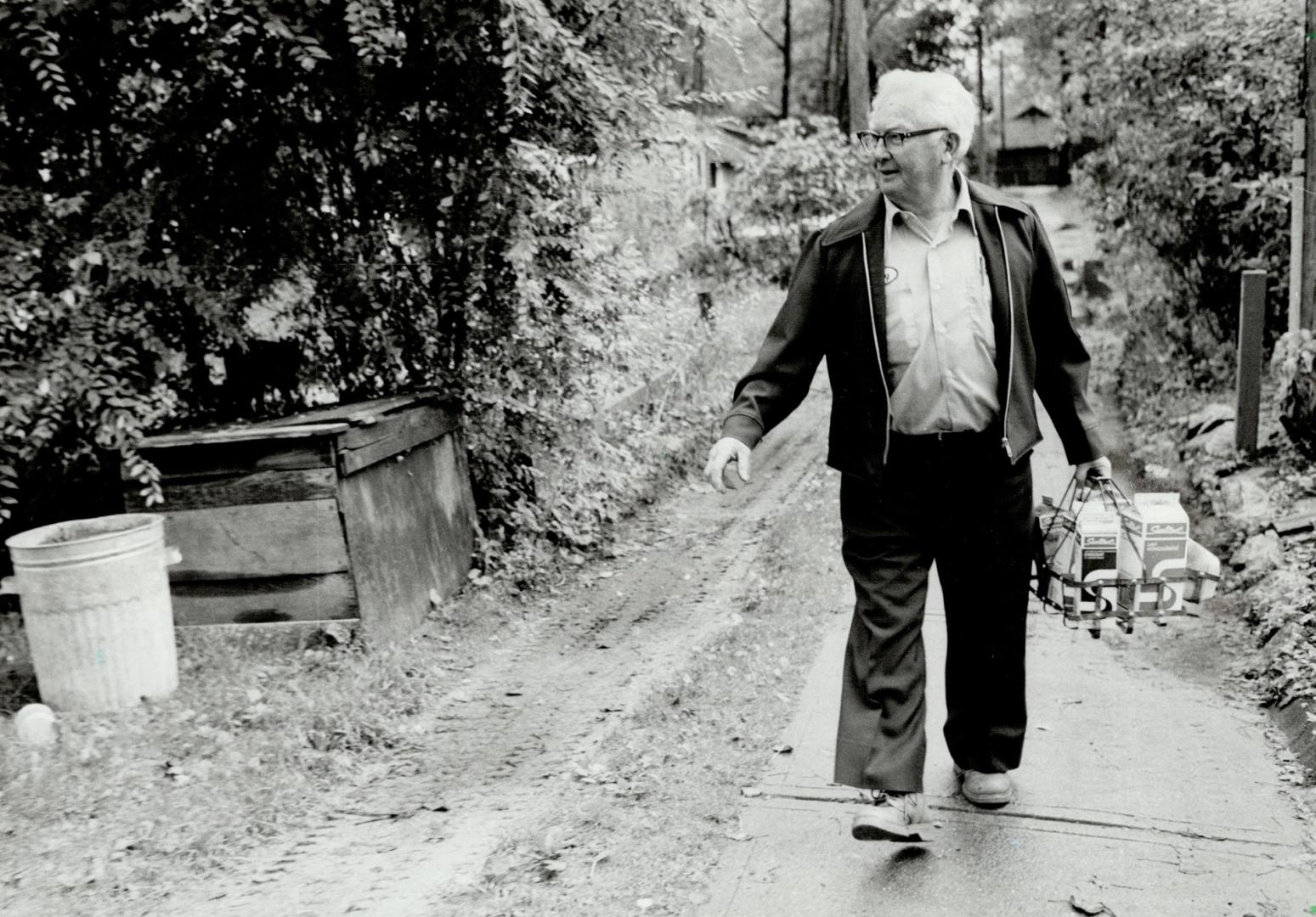 Final run: Percy Emslie is retiring after delivering milk on the Toronto Islands since 1949.