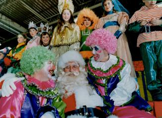 Shelling out for Santa, Santa Claus is coming to town for his annual parade through Toronto streets Nov