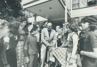 North York Board of Education chairman Mel Shipman visits the Associated Hebrew Schools' junior high school on Bathurst St