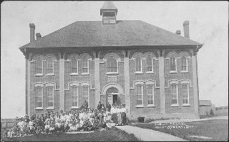 Public School, Mount Albert, Ontario