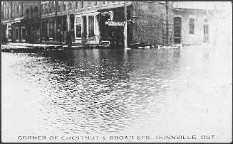 Corner of Chestnut & Broad Streets, Dunnville, Ontario