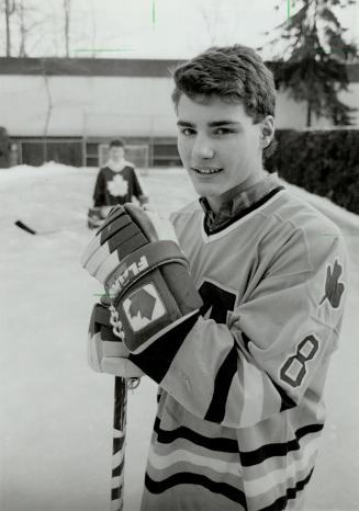 OHL Prospect: We shouldn't knock 16-year-old Eric Lindros for being a bit uneasy in speaking to the media. We should be encouraging him, says reader.