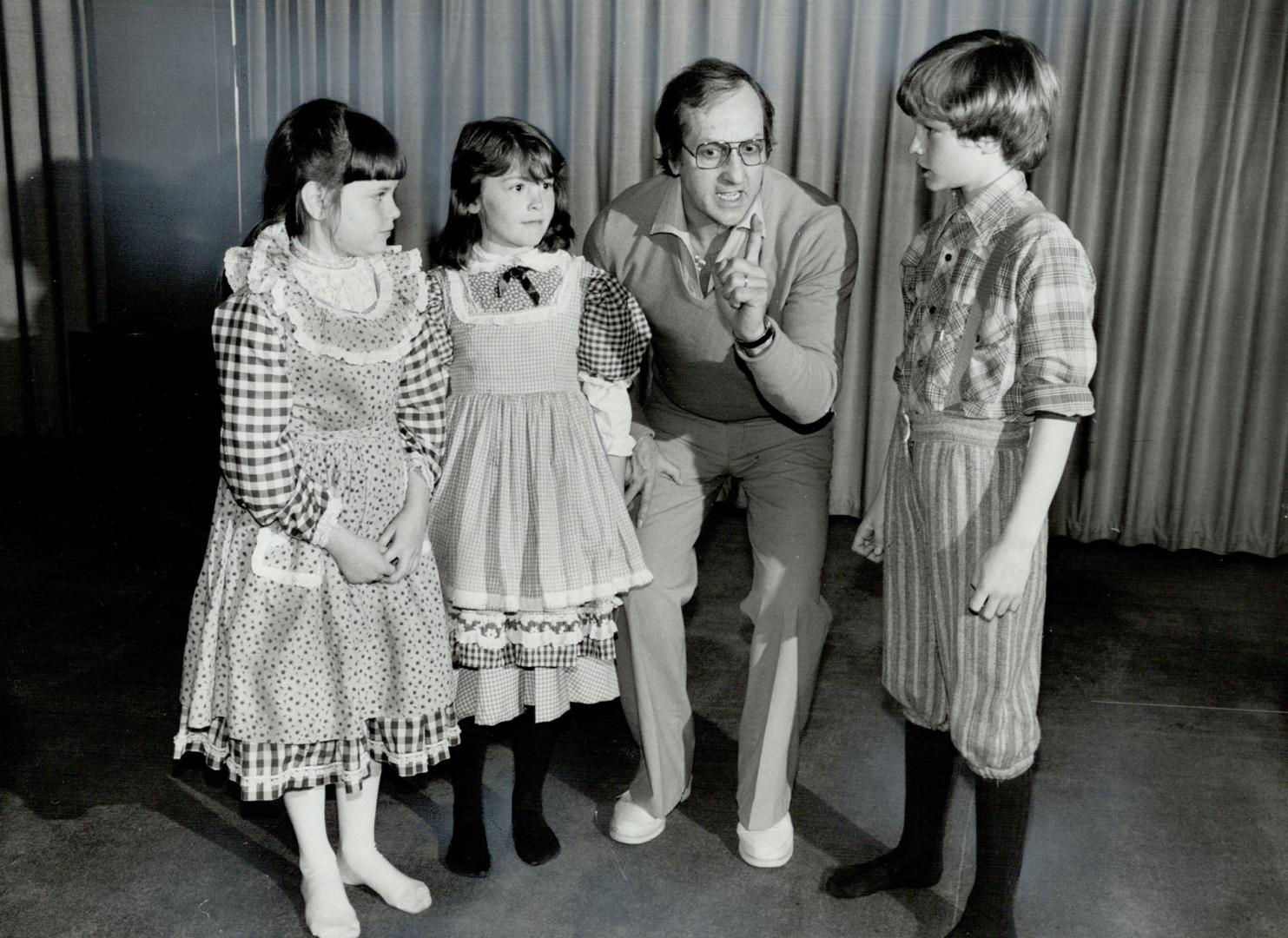 Artistic director Alan Lund with (l to r) Nikki deBoer, 10, Michelle Plunkett, 8, and Chris Hodgson, 10, successful at recent auditions for Anne of Green Gables