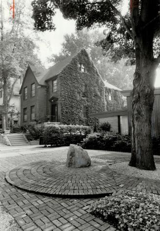 House at 115 Park Rd. built by Sir Ernest MacMillan