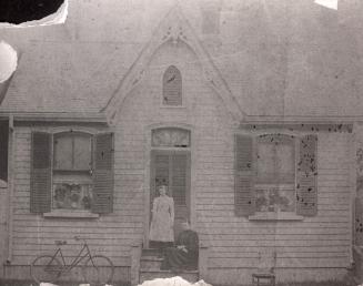 Edmund Beeton house, Palmerston Ave., west side, north of Robinson St. (#48). Toronto, Ont.