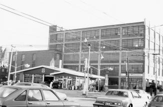 Lansdowne Avenue, southeast corner of College Street , Toronto, Ont.