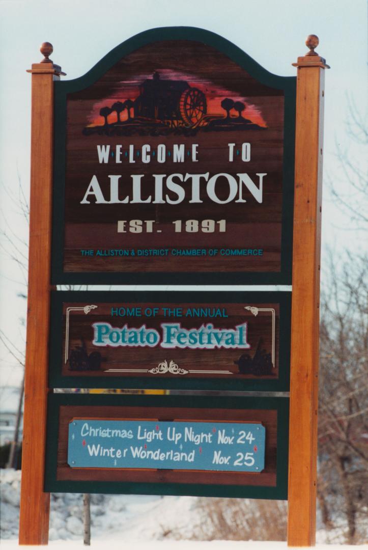 Welcome sign, Alliston, Ontario