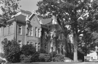 Aurora Public School is now the Aurora Museum, Aurora, Ontario