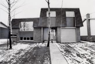 Chateauwood, a model home in Tall Trees, Barrie, Ontario