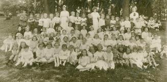 Kew Beach Presbyterian Church Sunday School (Primary), Toronto, Ontario.