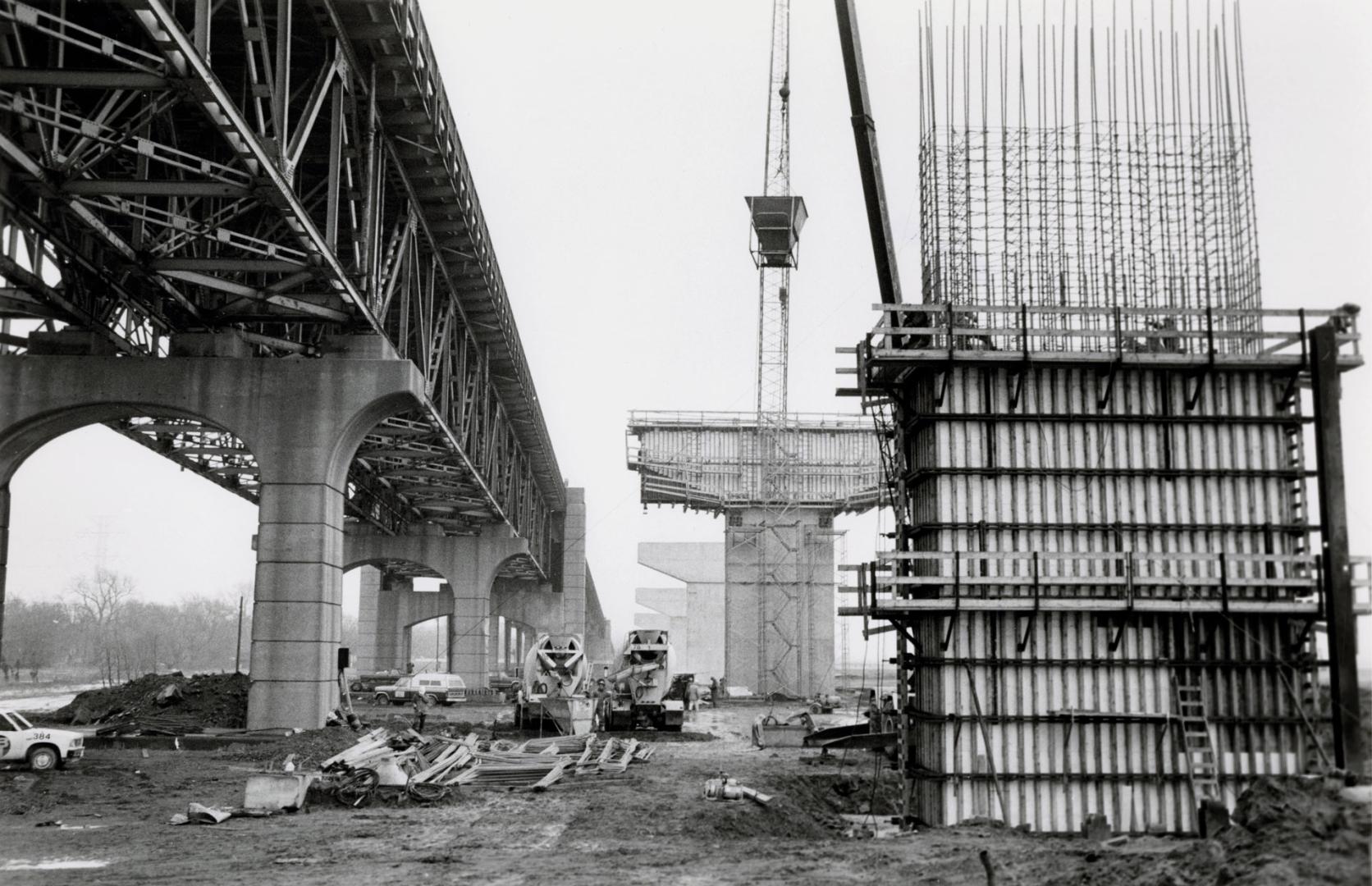 The new Burlington Skyway span under construction. Burlington, Ontario