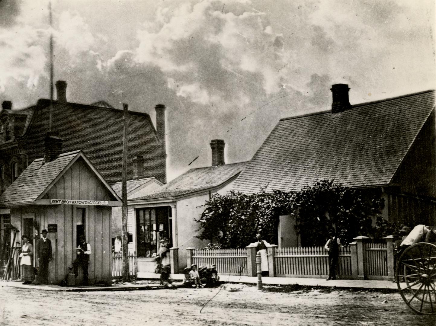 Toll Gate, Yonge Street, north of Marlborough Avenue