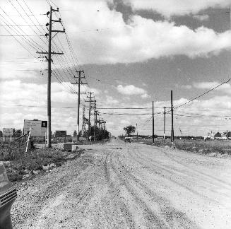 Bathurst St., looking north from south of Finch Avenue W