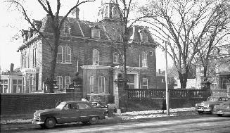 Beardmore, George L., 'Chudleigh', Beverley St., northwest corner Dundas Street West