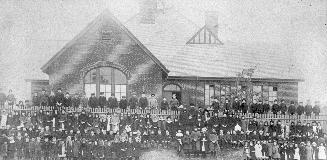 Kimberley Avenue Public School, Kimberley Avenue, west side, between Swanwick Avenue & Gerrard Street East, group portrait