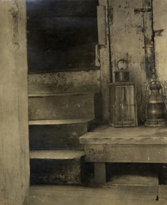 Lighthouse, Centre Island, lighthouse keeper's house, Interior, staircase