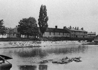 New Fort, Exhibition grounds