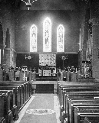 St. Stephen's-in-the-fields Anglican Church, Bellevue Avenue, southeast corner College St., Interior