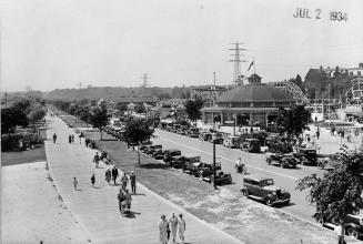 Sunnyside, looking northwest, showing St