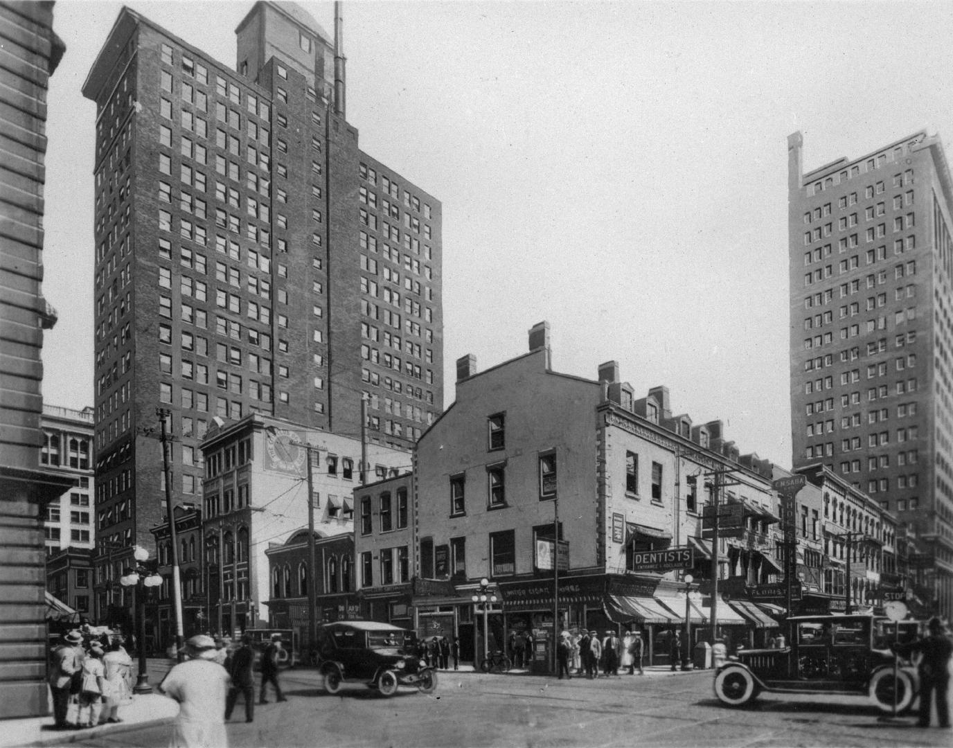 Yonge Street, King To Queen Streets, looking north from just south of King St