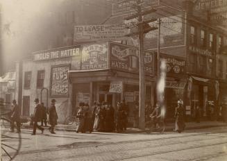 Yonge Street, King to Queen Streets, northwest corner Richmond St