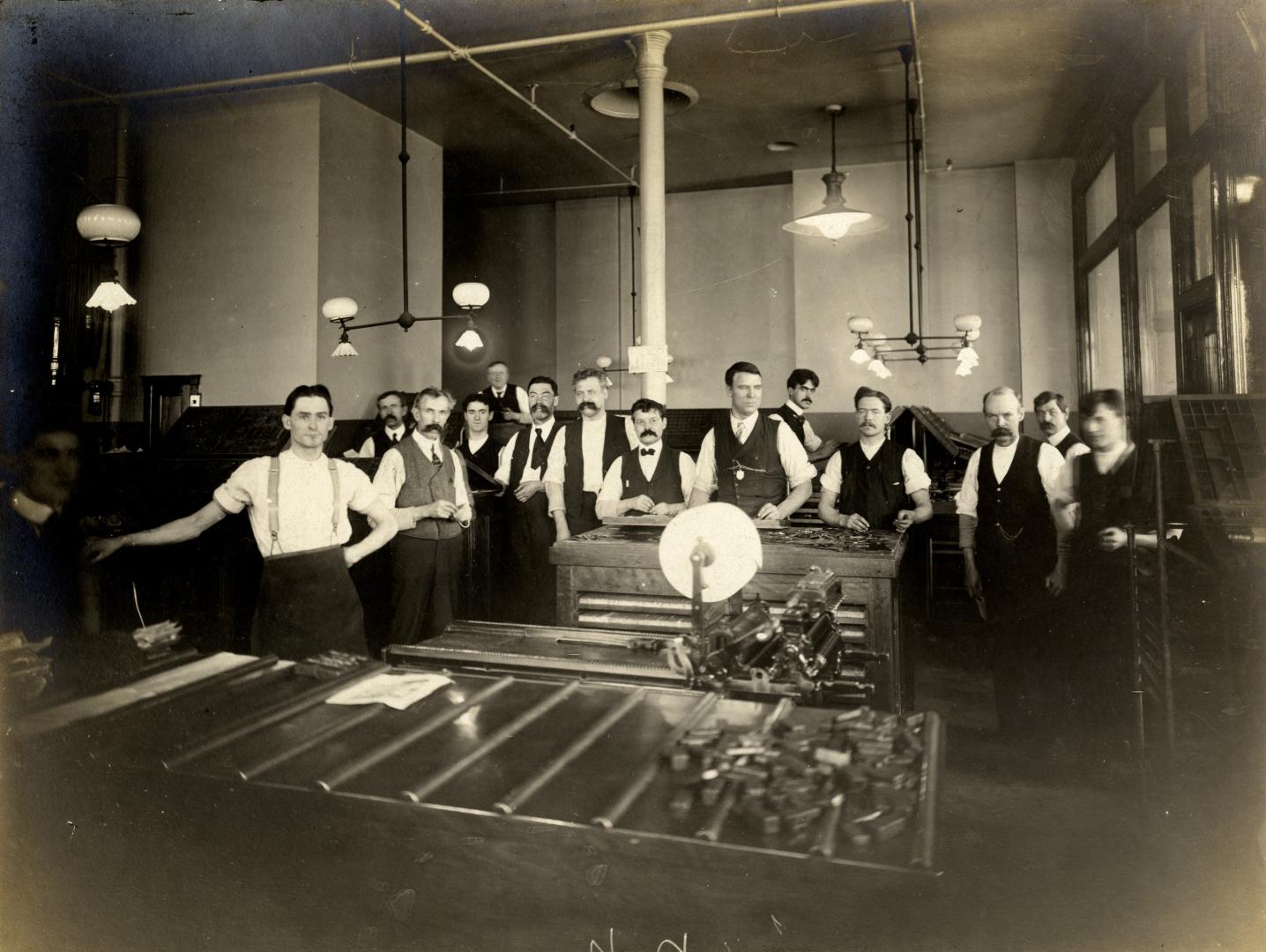 Telegram Building (1900-1963), interior, composing room