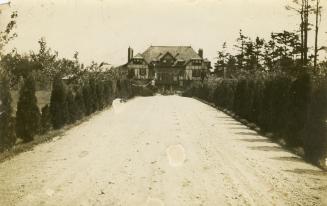 Mann, Sir Donald, ''Fallingbrook'', Kingston Road, lot at southeast corner Fallingbrook Road