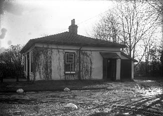 Cowley, Norma F., house & studio, Old Mill Road, southwest corner Humber Boulevard