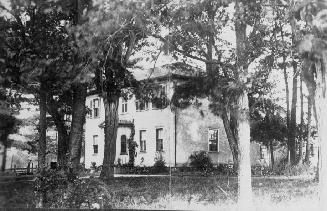 Fisher, Thomas, ''Millwood House'', Kingsway Crescent, southeast corner Woodhaven Heights, looking southeast