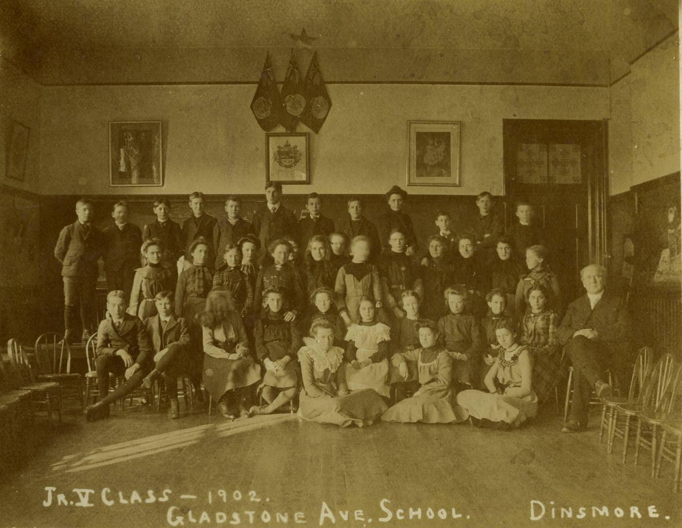 Alexander Muir Public School, Gladstone Avenue, west side, north of Waterloo Avenue, INTERIOR