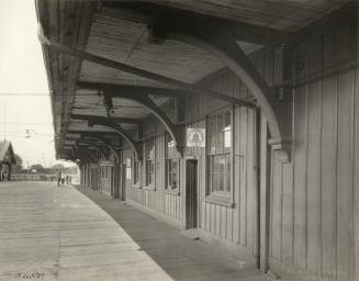 Yonge Street Wharf, Esplanade E